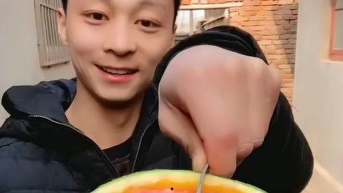 吃瓜小伙直播,揭秘娱乐圈幕后故事