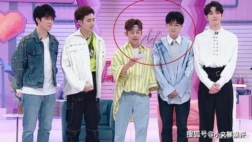 集体吃瓜小说后续,揭秘娱乐圈背后的秘密风暴