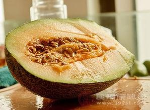 哪些人不宜吃哈密瓜,这些人群不宜食用